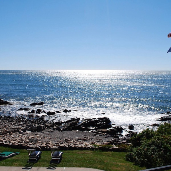 Oceanfront Estate with Private Heated Pool, Tennis Court and Direct Beach Access