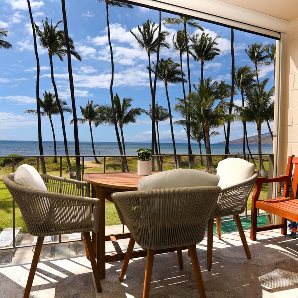 Oceanfront, Exceptionally Remodeled, Split A/C, King bed, OH the sunsets
