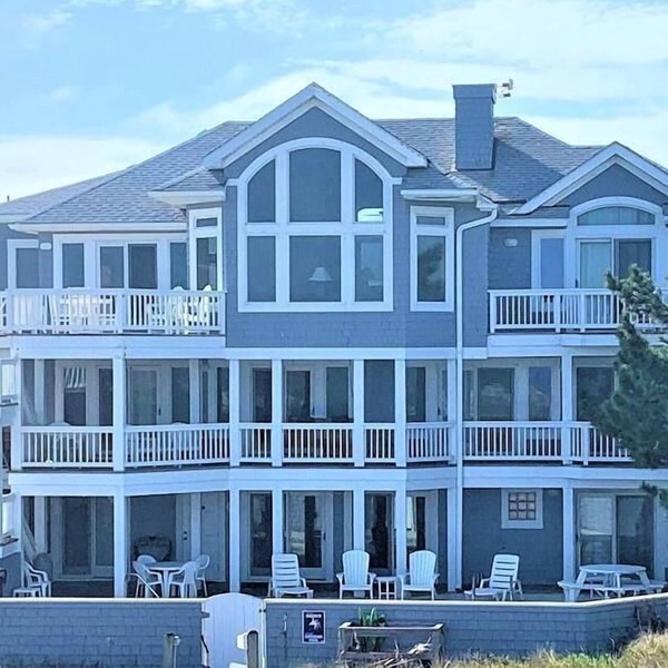 Oceanfront, Heated Pool, Elevator, Book today!