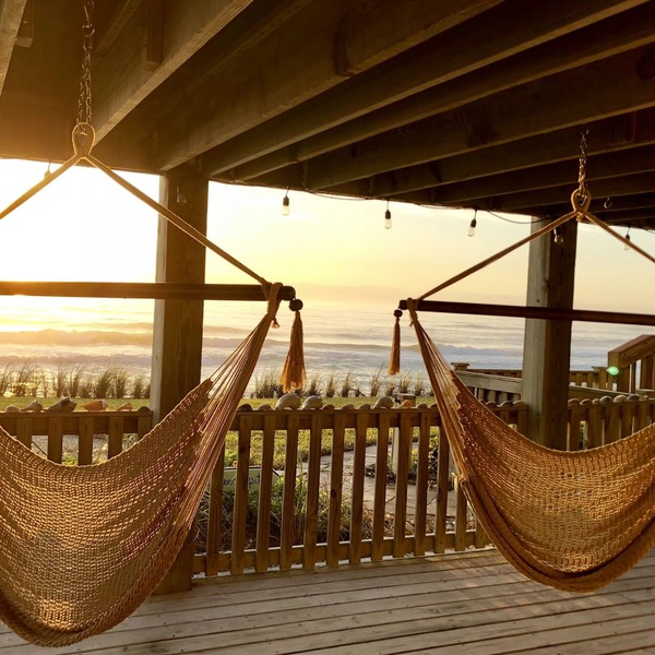 "Oceanfront Home, Beautiful Beach - VERY PRIVATE"
