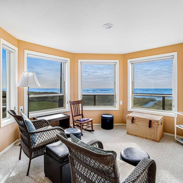 Oceanfront Home with Incredible Views Patio Deck and WiFi Steps to the Beach