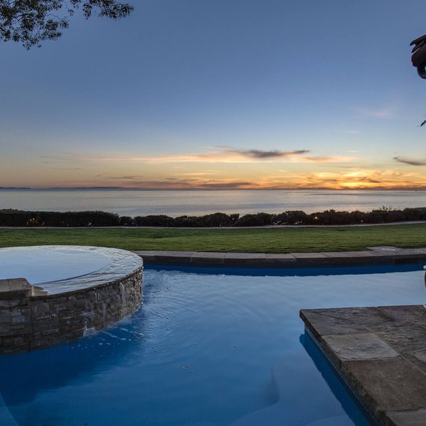 Oceanfront Luxury - Heated Pool - PRIVATE BEACH STAIRWAY