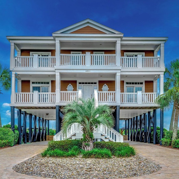 🌊🌞Oceanfront | Private Pool, Hot Tub + Outdoor Kitchen | The Oasis