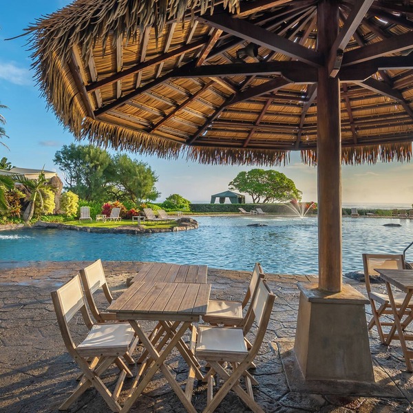 Oceanfront Resort, 2 QUEEN beds, water views, walk-out access to pools/ocean