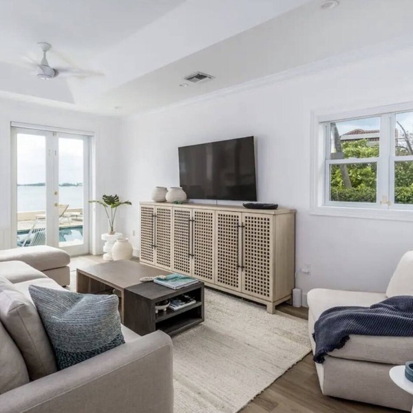 Oceanfront South Sound Home with magical sunsets!