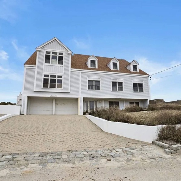 Oceanfront Summer Getaway with Private Beach