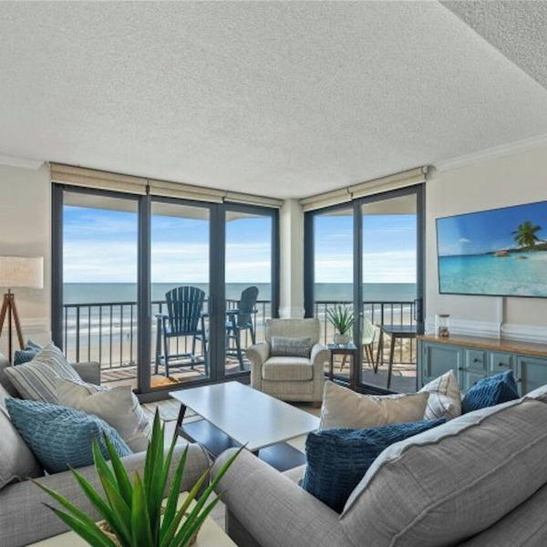 Oceanfront 3BR- Crescent Sands I5- Outdoor Pool