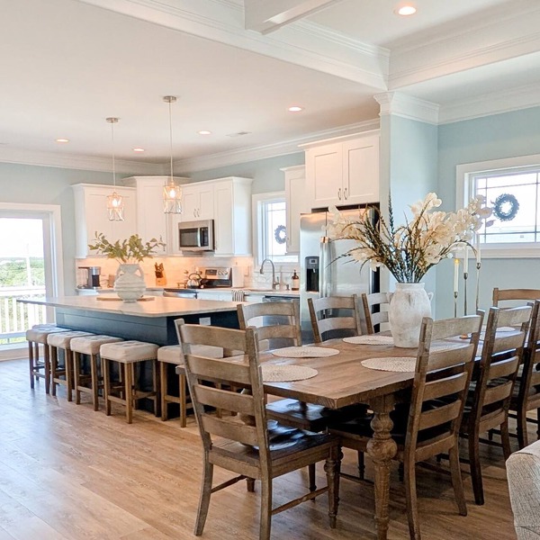 OCEANFRONT,Spa,Elevator,North Topsail Beach NC,King's Paradise
