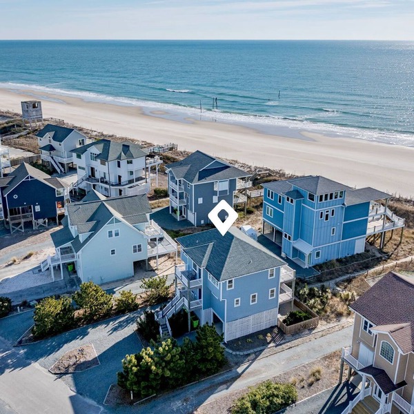 Oceanfront home w/Backyard Beach Access!
