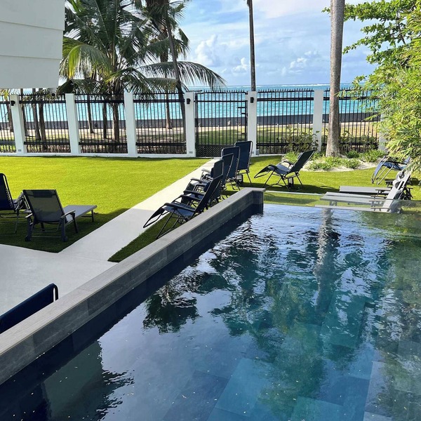 Oceanfront Villa 9 Bedrooms/9 EnSuite Baths & Pool