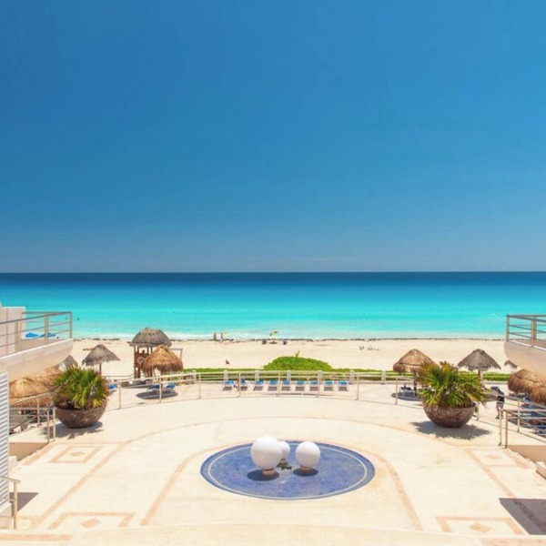 Oceanfront white sand beach condo