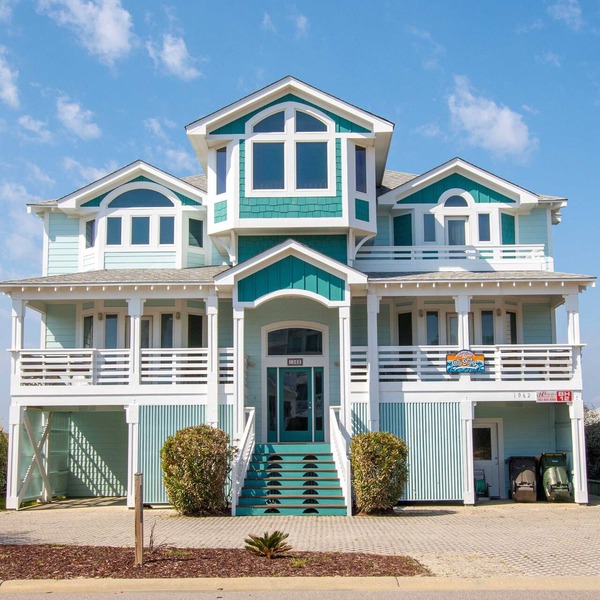 Oceanside, ELEVATOR, Indoor-Outdoor pool, Sauna, Rec Room, Media Room, BH12, Celtic Tides