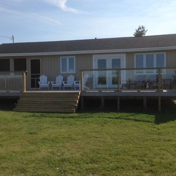 Oceanview Cottage -Beach - Peaceful, Amazing Views