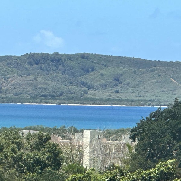 OceanView Villa 2 - Amazing LOCATION, Bay Views & Pool mins from Boquerón town