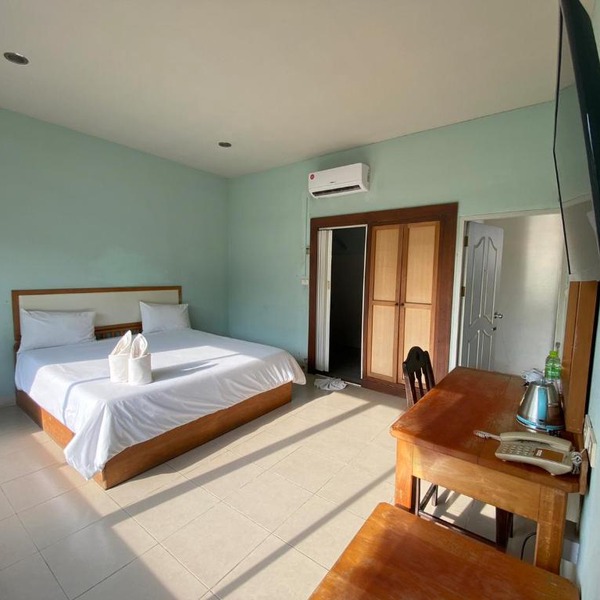 OK Hotel Chumphon
