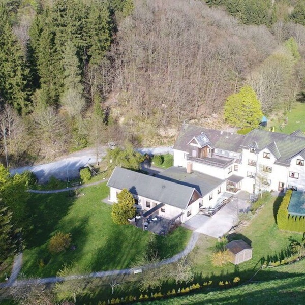 Old Castle Comfortable holiday residence