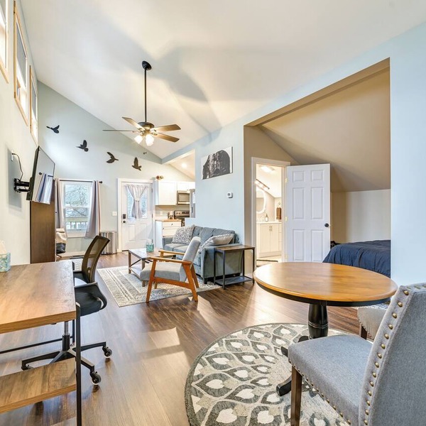 Old Forge Studio: Close to Lakes & Hiking Trails