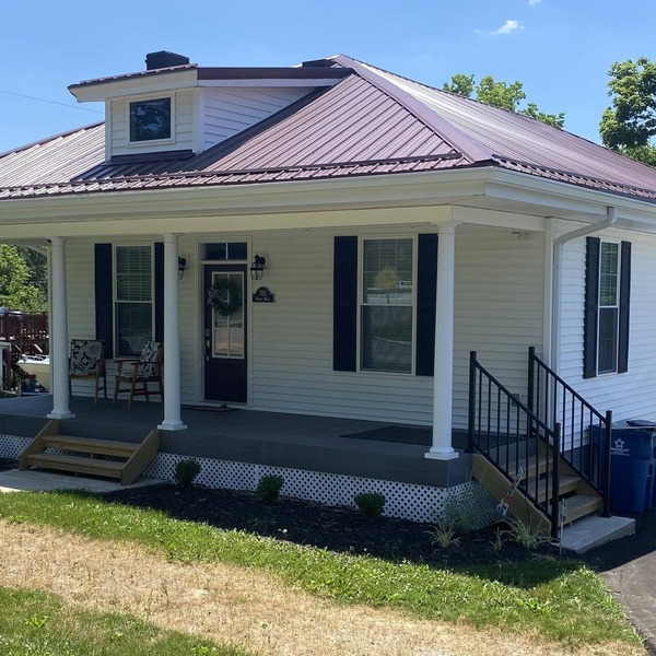 Old Glory - NEWER LISTING/FULLY RENOVATED
