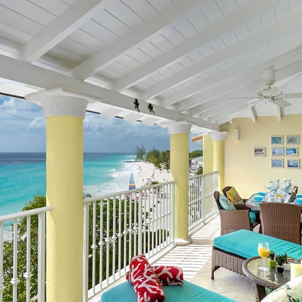 On Dover Beach, close to golf, surfing and much more. Discounts available