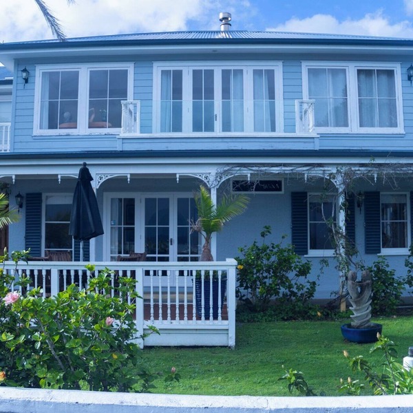 On the absolute waterfront of Kororareka Russell with magnificent views