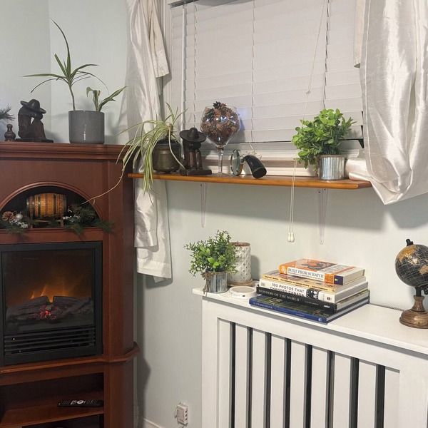 One Bedroom Apartment in downtown St Catharines. Very close to Montebello Park