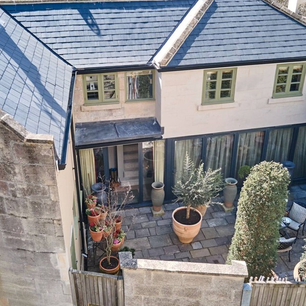 Oppulent Lansdown Crescent Mews House with Free parking - Pass the Keys