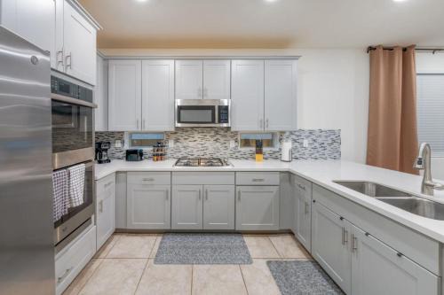 Oro Valley House
