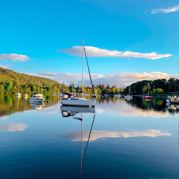 Osprey - Luxury Boat House on the shore of Lake Windermere near to Bowness