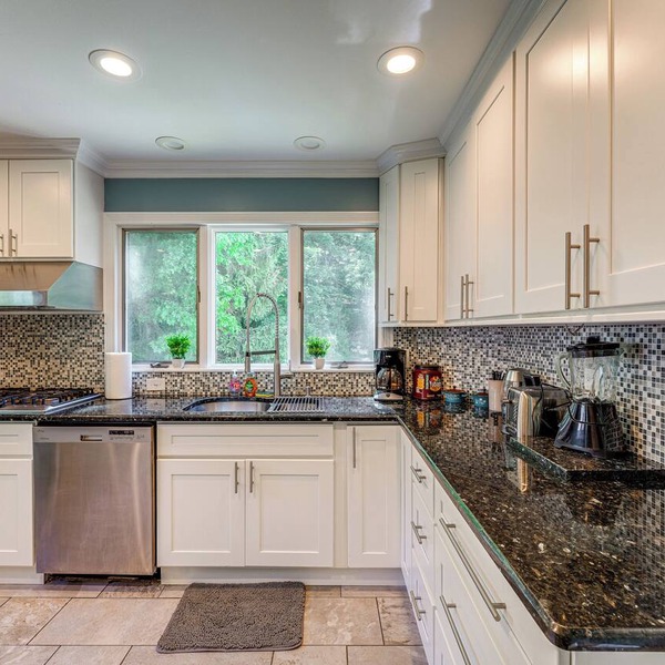 Ossining Vacation Rental Near River, Trails & Mta!