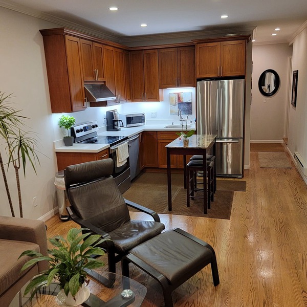 Pacific Heights 2BR/1BA
