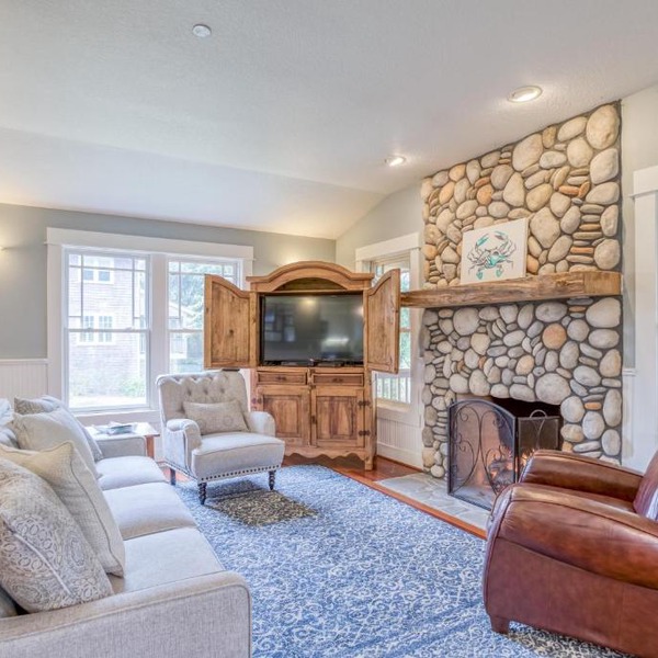 Pacific Way Cottage - Meredith Lodging