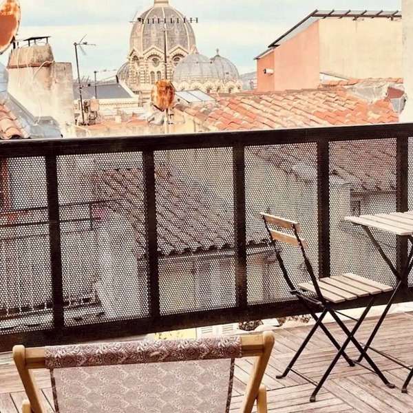 Panier Duplex — Terrace with Panoramic View of the Sea and the Rooftops of Marseille