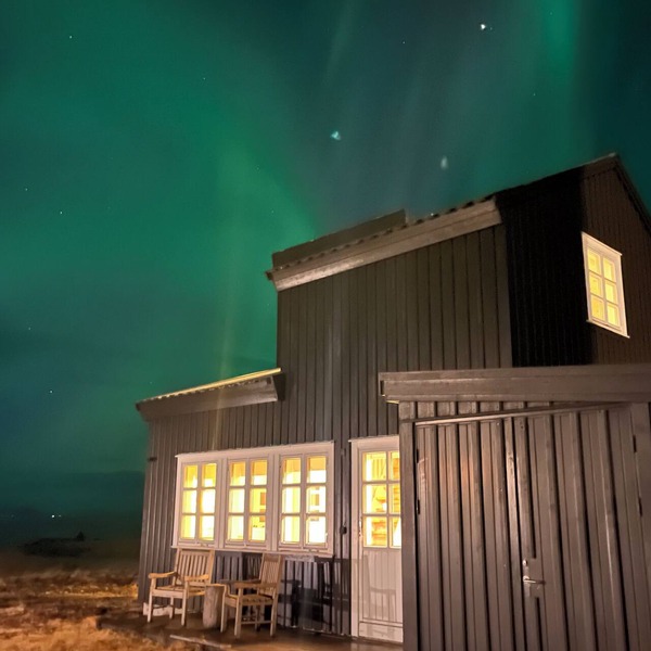 Panoramic Views- Nature- Northern lights cottage- NO 1- in Iceland.