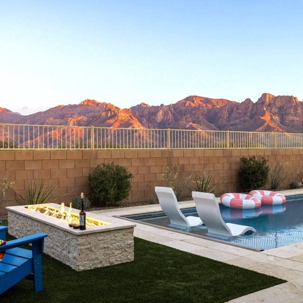 Panoramic views w/Heated Saltwater Pool + Spa