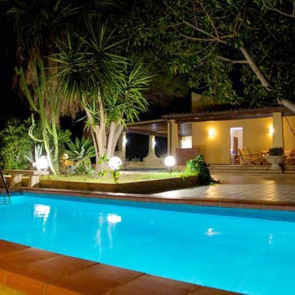 Panoramic Villa in Sciacca pool