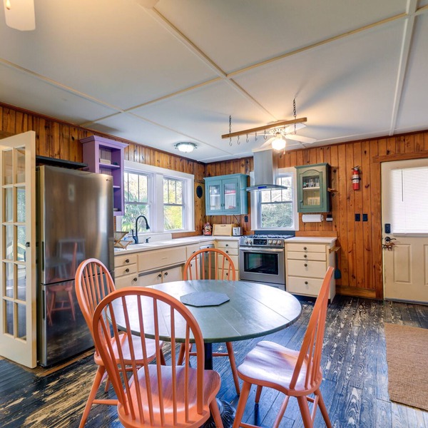 Peaceful Atlantic Cottage w/Deck & Yard!