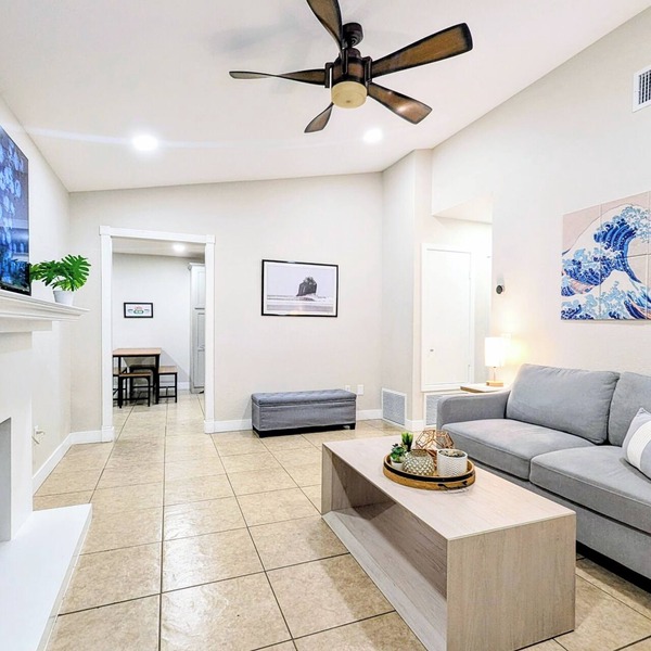 Peaceful Indio 3BR/2BA Hot Tub Coachella & Golf