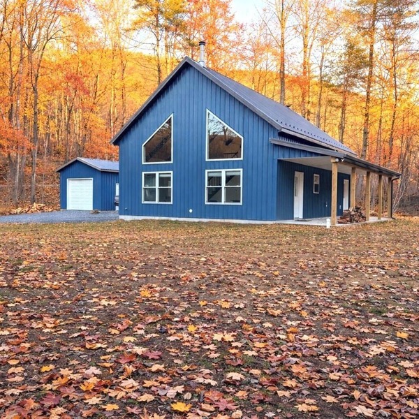 Peaceful pet-friendly Cabin, near Shenadoah National Park