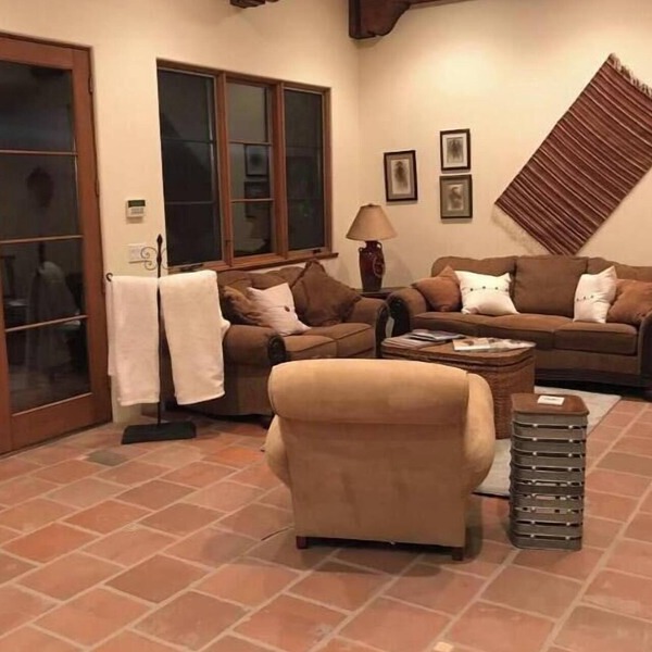 Peaceful spacious Spanish style Casita in Wine Country