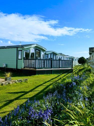 Peacehaven, Ynyslas, Borth