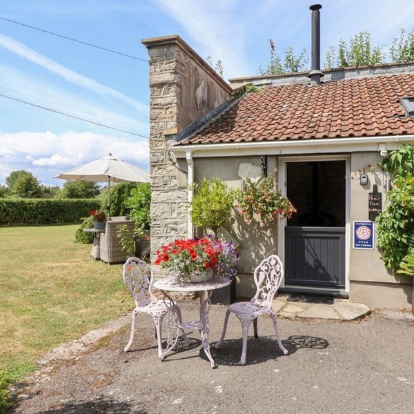 Pear Tree Cottage, Mark