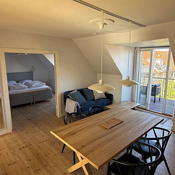 PENTHOUSE ARPARTMENT - Enjoyable 2-bedroom apartment in Gentofte