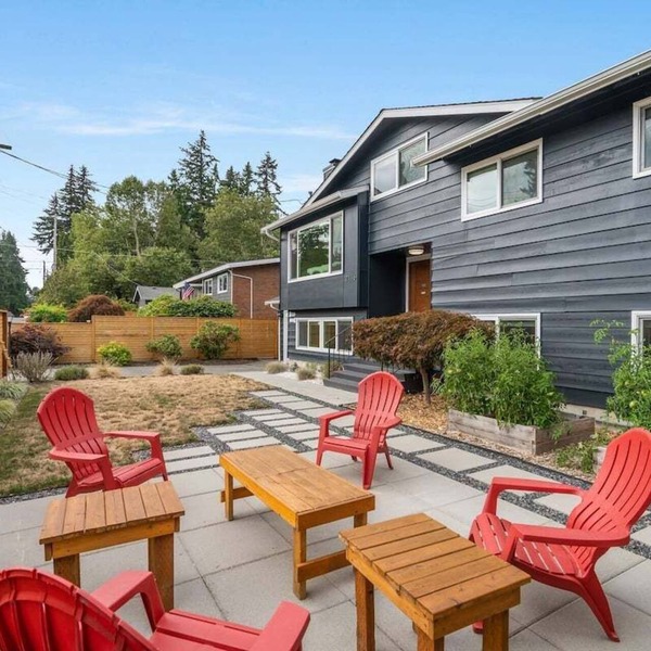 Perch - Gathering Spot: Spacious 5BR home in Shoreline