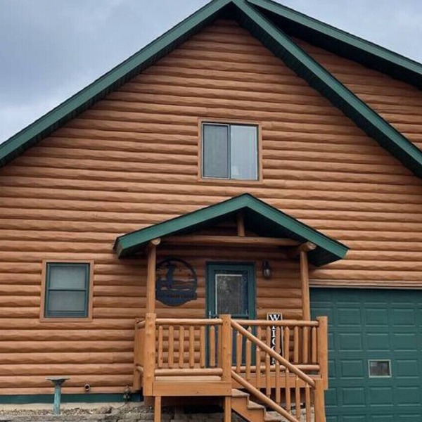 Perfect Getaway – Beautiful Cabin on Golf Course