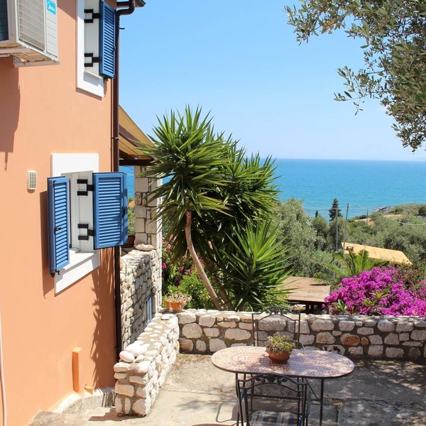Perfect located: calm and idyllic above the sea - holiday house Lakonia, Pelopon
