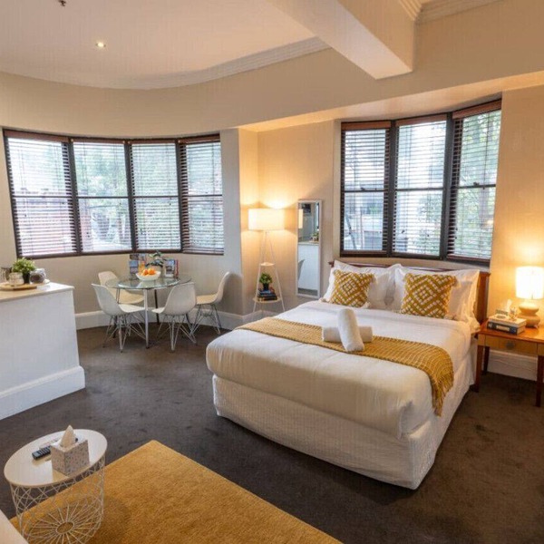 Perfect sunny Studio in the city- Broadway- Chippendale