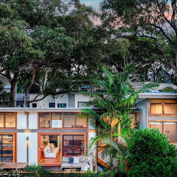 Pet friendly and 3min walk to Macmasters Beach