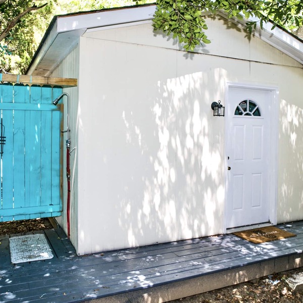 Pet Friendly Cozy Cottage on James Island