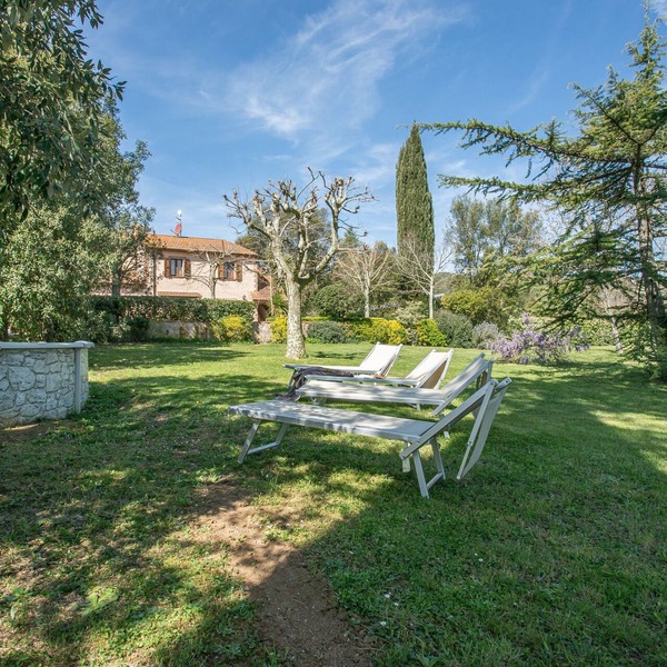 Pet-Friendly Finca 'Flores' with Mountain View, Shared Pool & Wi-Fi