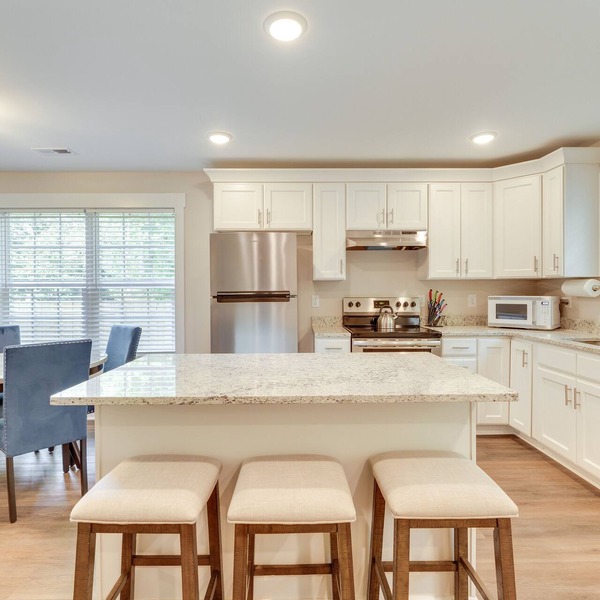 Pet-Friendly Hickory Vacation Rental 8 Mi to Lake!
